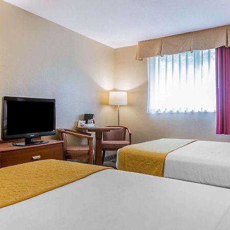 Quality Inn Hyde Park Poughkeepsie North Экстерьер фото