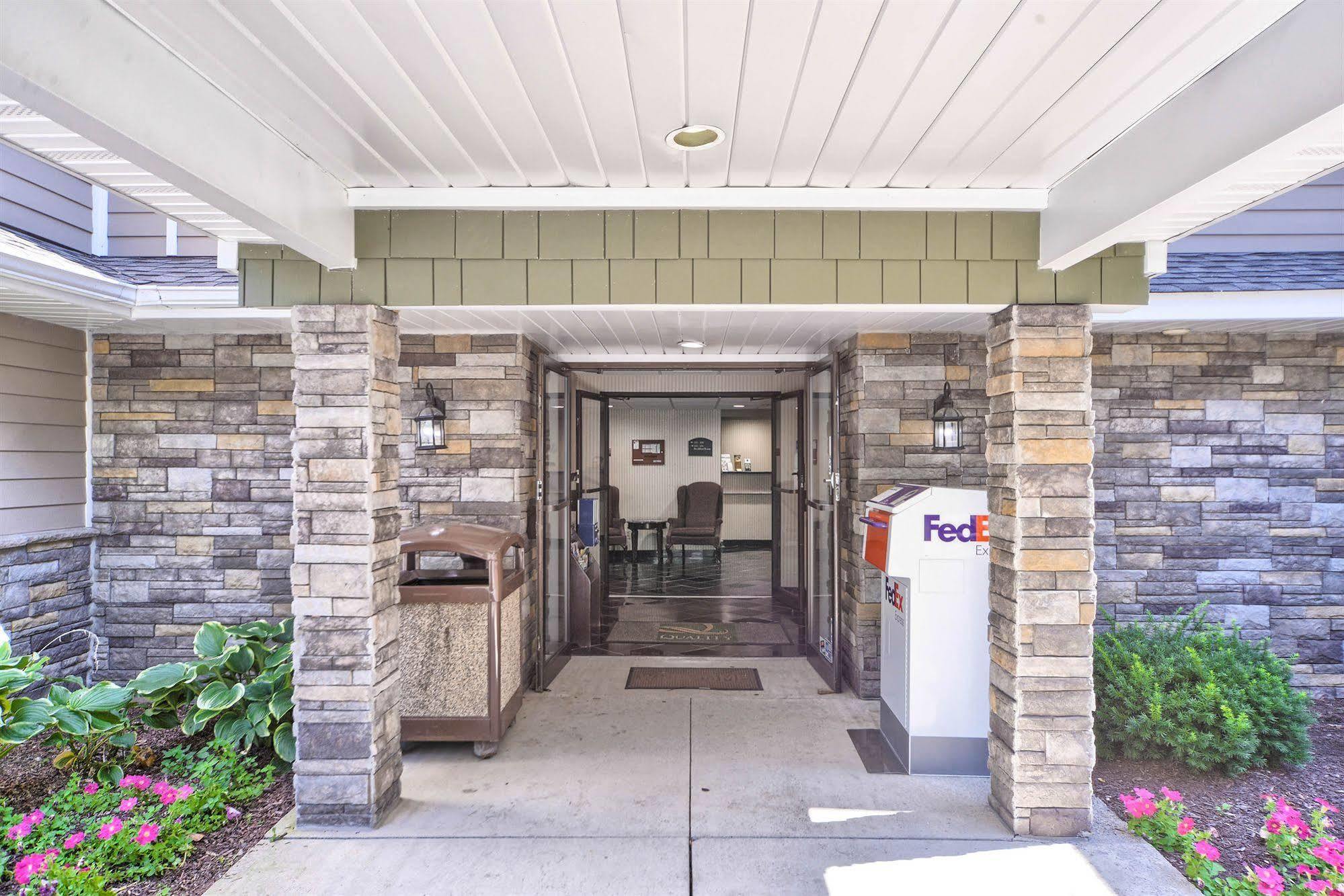 Quality Inn Hyde Park - Poughkeepsie North Экстерьер фото